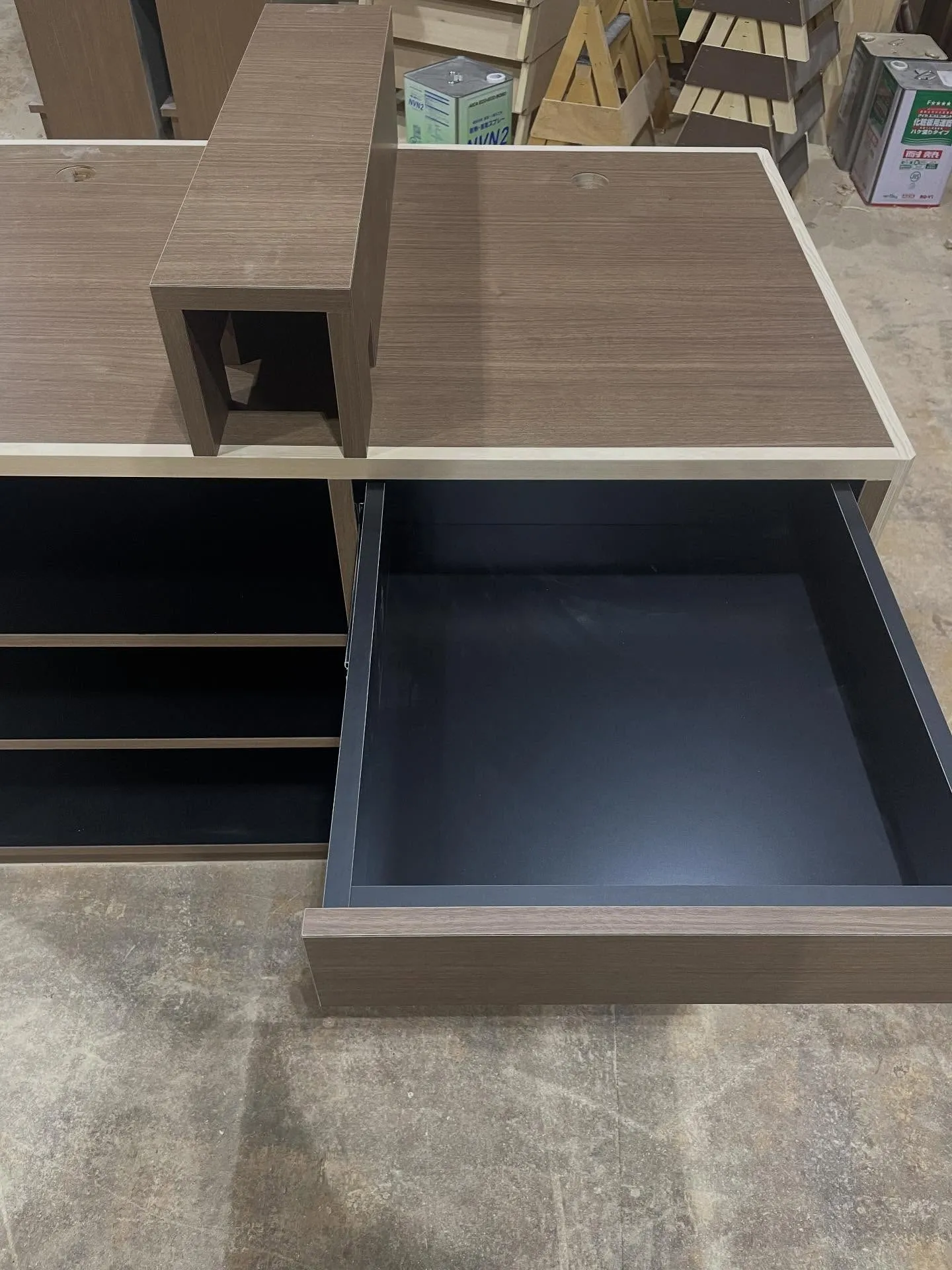 レジ台の製作をご依頼いただき、誠にありがとうございました。