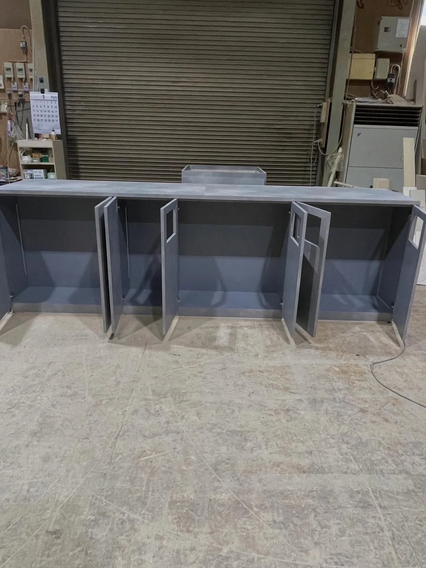 この度、造作ワークカウンターの製作依頼をいただき、誠にありが...