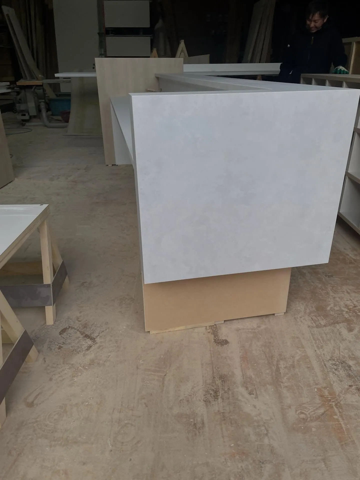 この度、とある施設様向けに造作受付カウンターの製作依頼をいた...